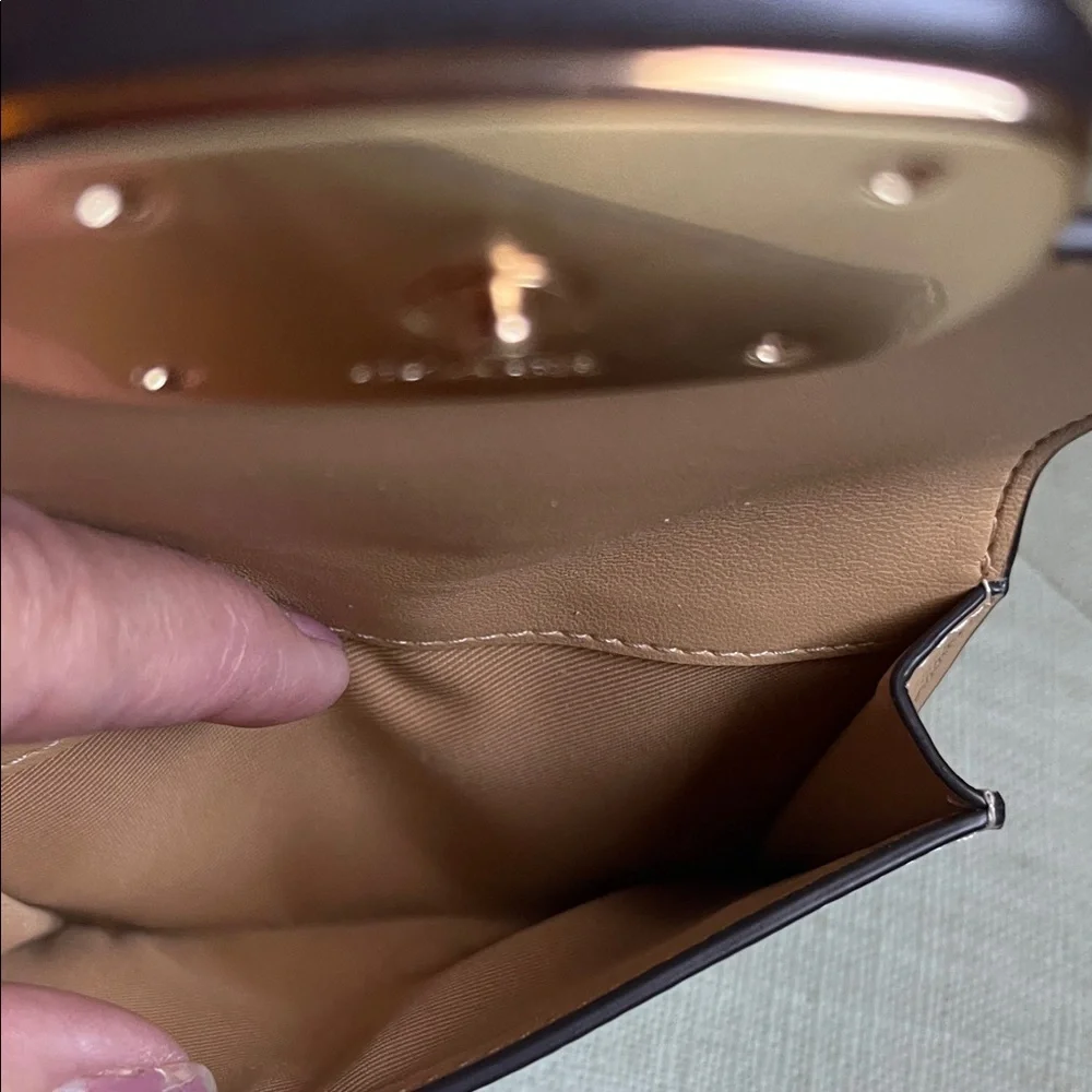 Coach Small Tan Leather Wallet - Picture 10 of 16